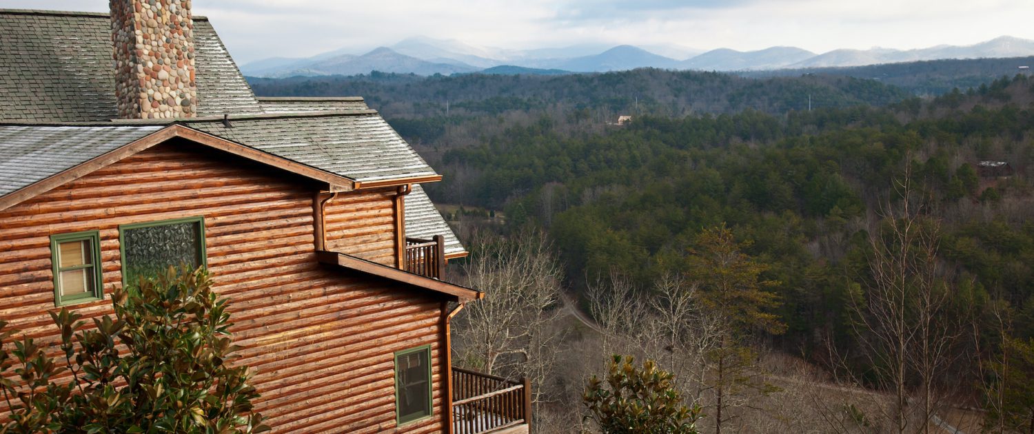 View of luxury vacation cabin rental in Tennessee with views of the Appalachian Mountains